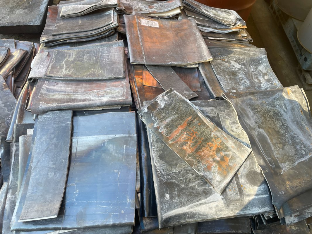 鉛板屑(上鉛屑)